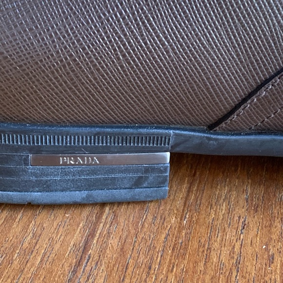 Men’s Prada shoes size 8 MISMATCHED - Picture 7 of 9